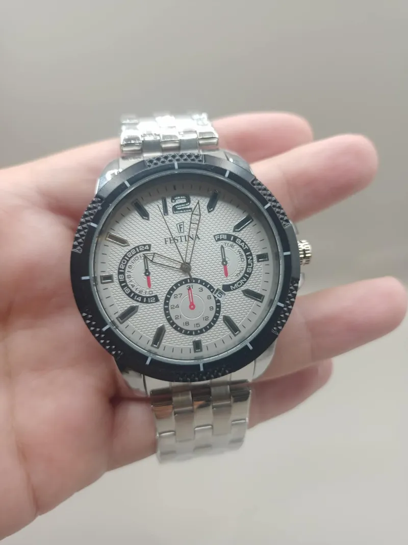 Montre festina ساعة فولاذية رائعة من علامة فيستينا 